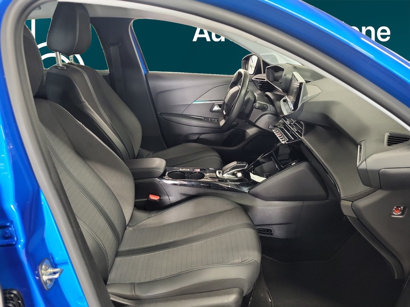 Peugeot e-208 vaihtoauto