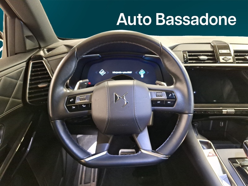 DS 7 Crossback vaihtoauto