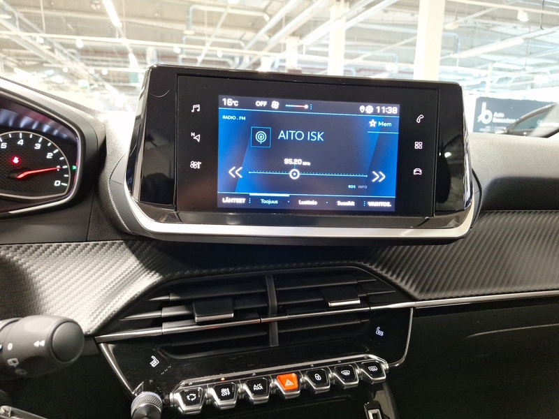 Peugeot 208 vaihtoauto