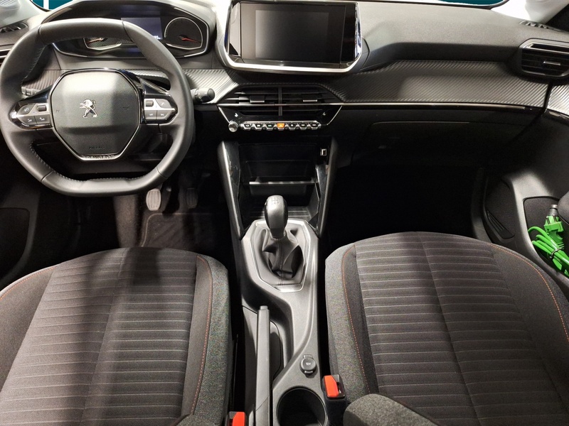 Peugeot 208 vaihtoauto