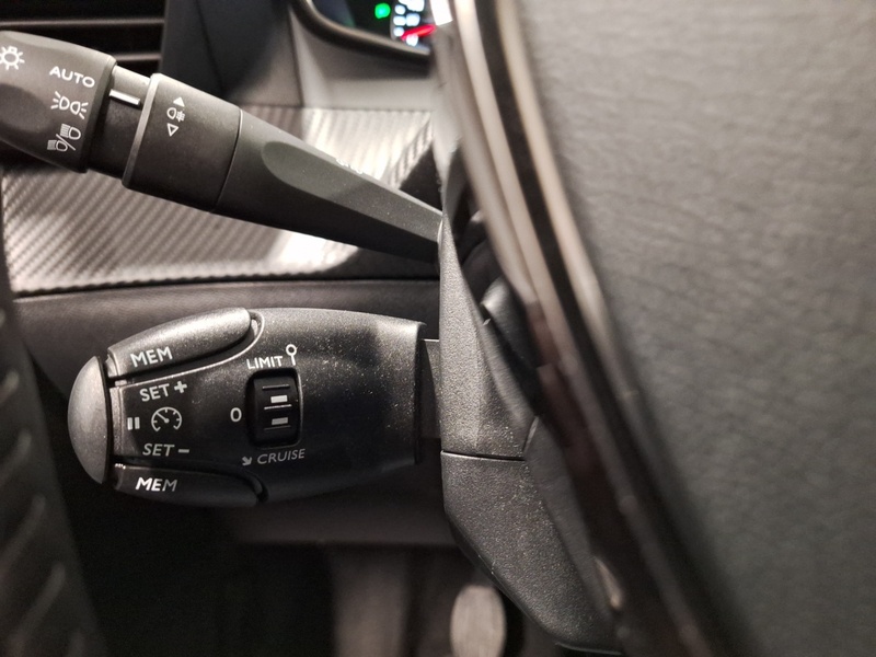 Peugeot 208 vaihtoauto