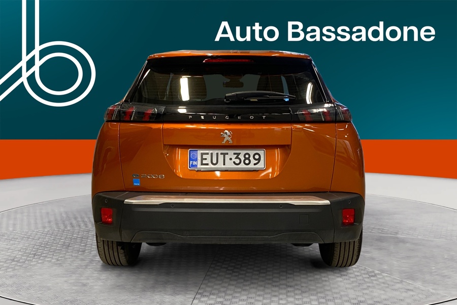 Peugeot e-2008 vaihtoauto