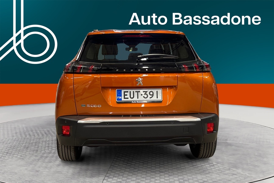 Peugeot e-2008 vaihtoauto