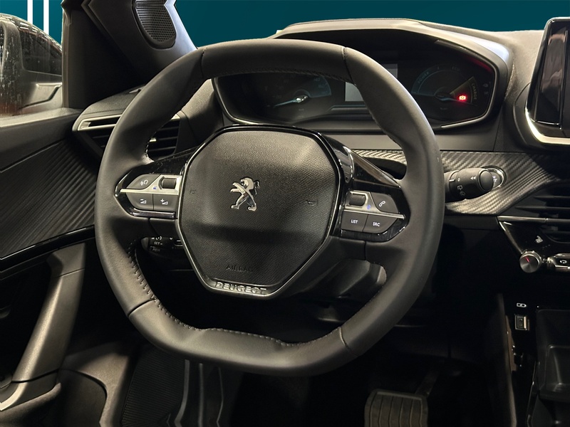 Peugeot e-2008 vaihtoauto