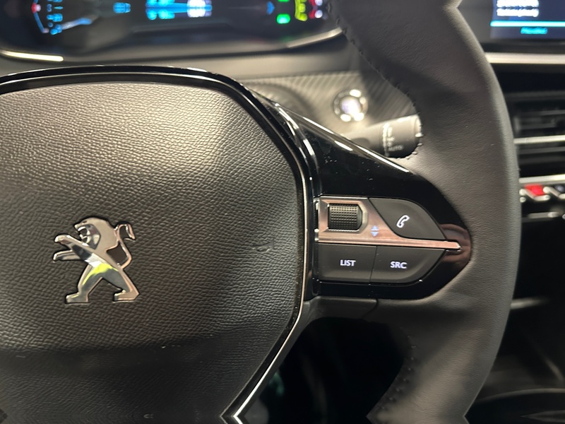 Peugeot e-2008 vaihtoauto