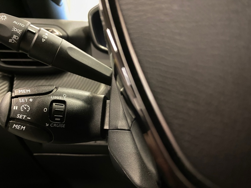 Peugeot e-2008 vaihtoauto