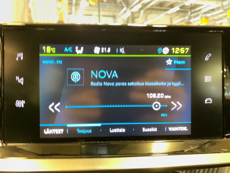 Peugeot e-2008 vaihtoauto