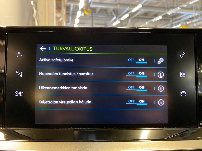 Peugeot e-2008 vaihtoauto