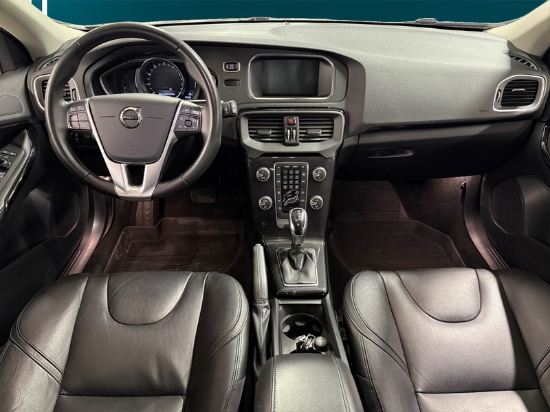 Volvo V40 vaihtoauto