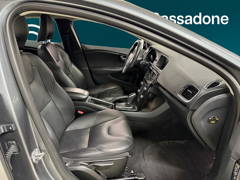 Volvo V40 vaihtoauto