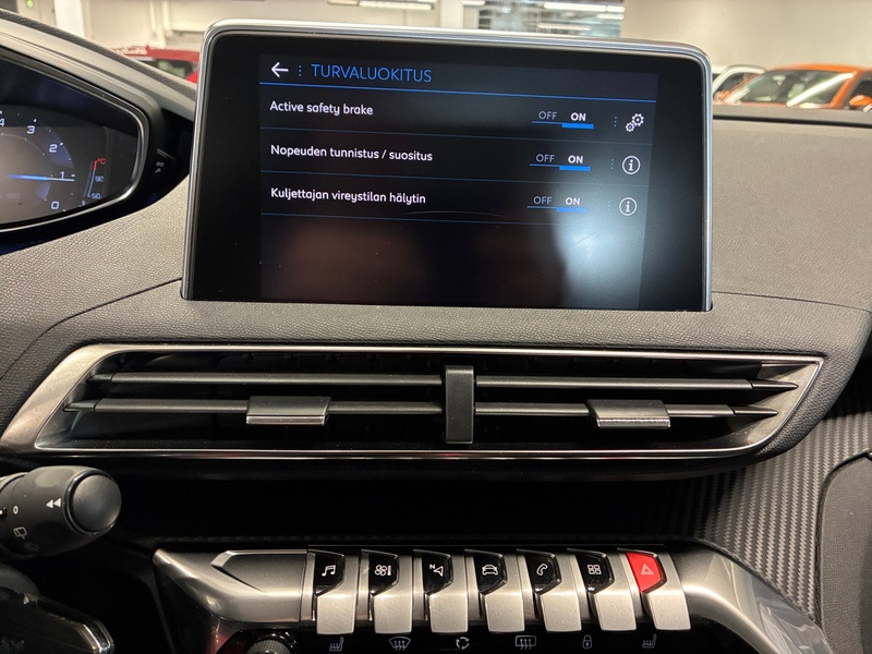 Peugeot 3008 vaihtoauto