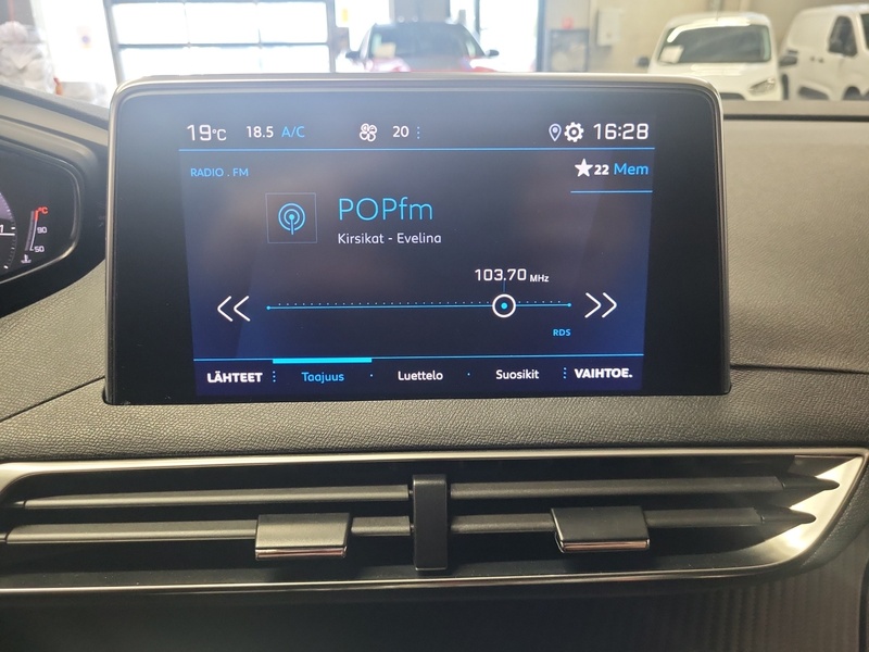 Peugeot 3008 vaihtoauto