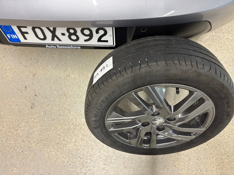 Peugeot 208 vaihtoauto