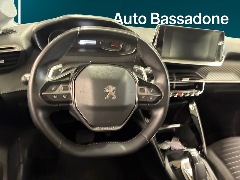 Peugeot 208 vaihtoauto