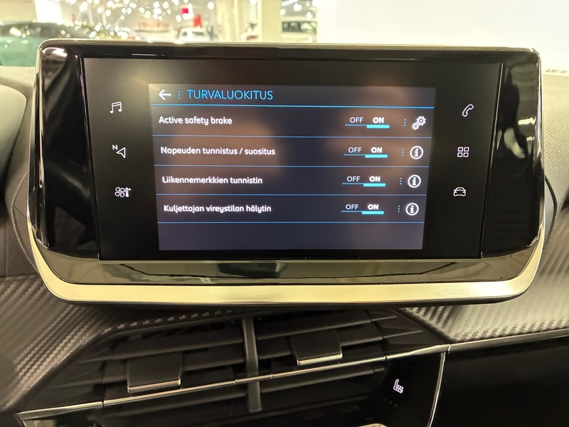 Peugeot 208 vaihtoauto