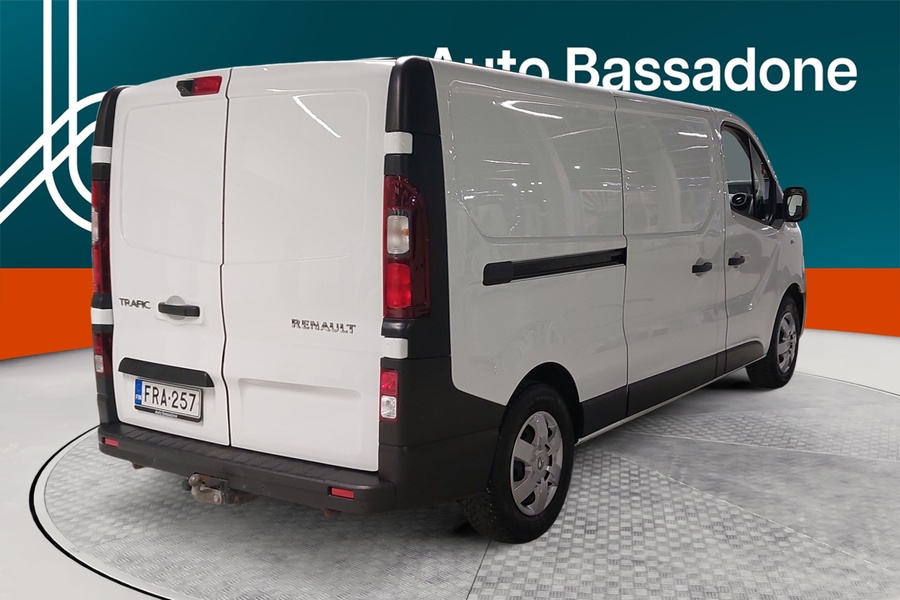 Renault Trafic vaihtoauto