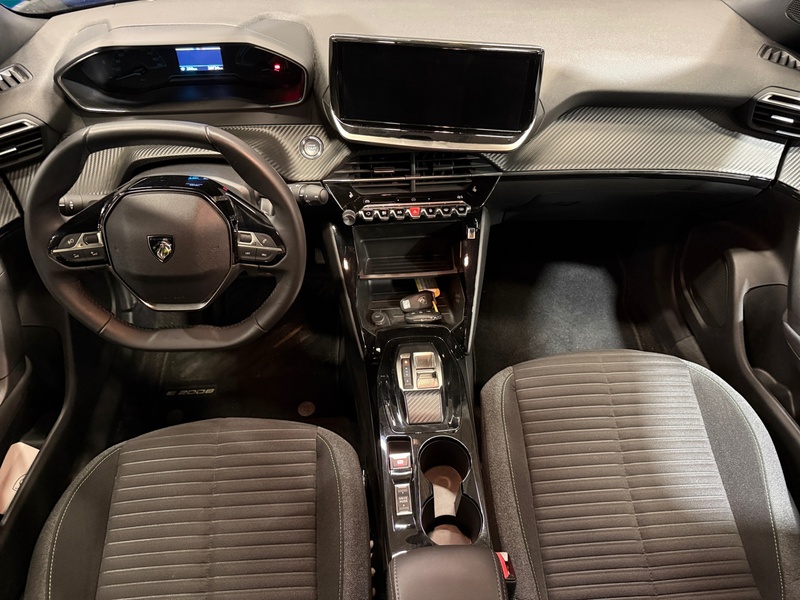 Peugeot e-2008 vaihtoauto