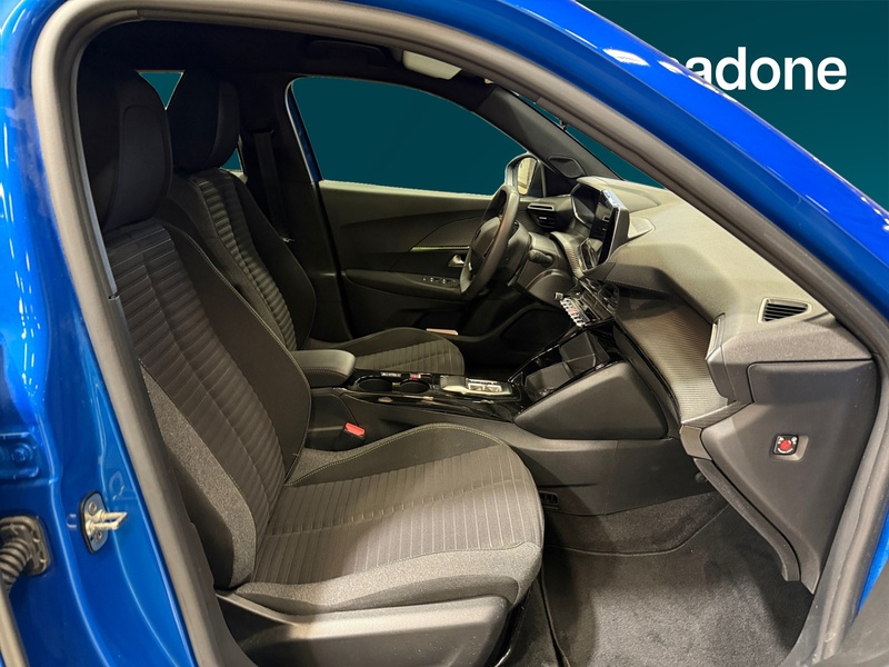 Peugeot e-2008 vaihtoauto