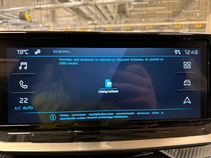 Peugeot e-2008 vaihtoauto