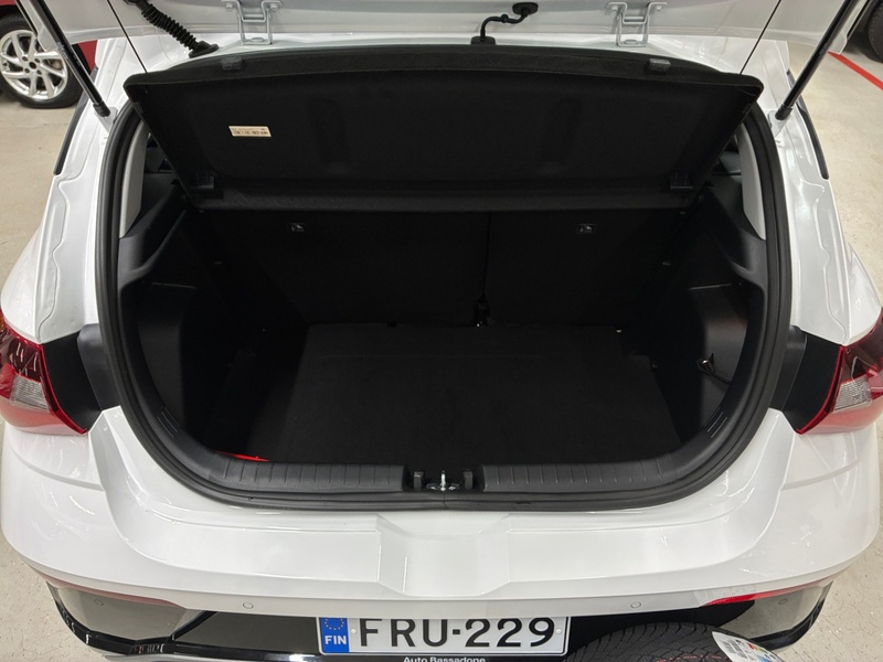 Hyundai i20 Hatchback vaihtoauto