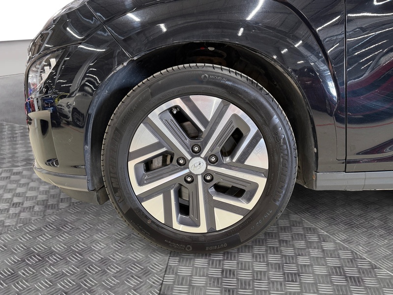 Hyundai Kona vaihtoauto