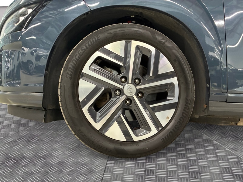 Hyundai Kona vaihtoauto