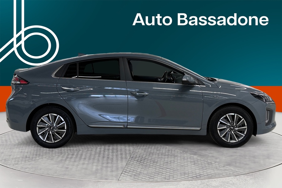 Hyundai IONIQ electric vaihtoauto