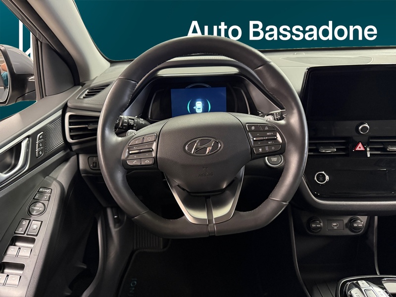 Hyundai IONIQ electric vaihtoauto