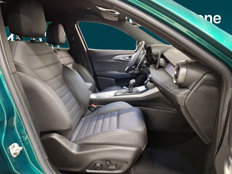 Alfa Romeo Tonale vaihtoauto