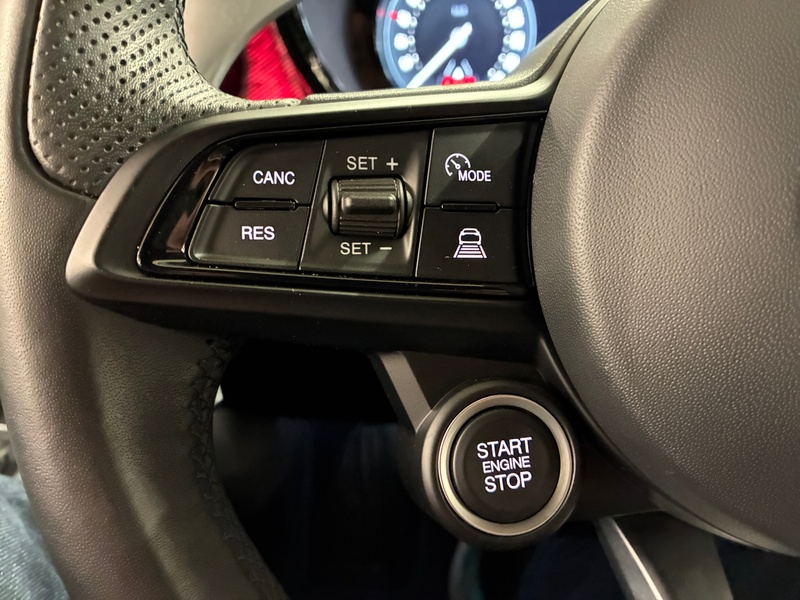 Alfa Romeo Tonale vaihtoauto