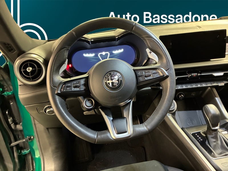 Alfa Romeo Tonale vaihtoauto