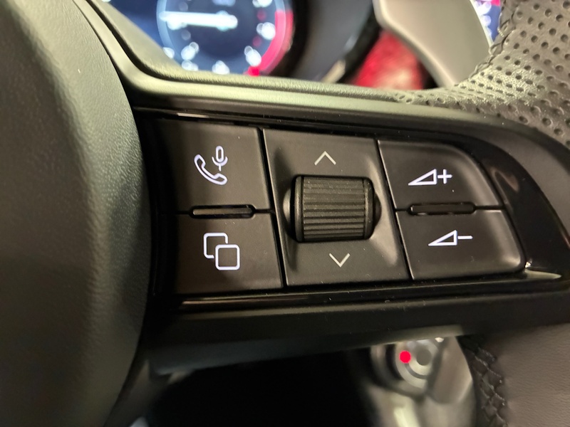 Alfa Romeo Tonale vaihtoauto