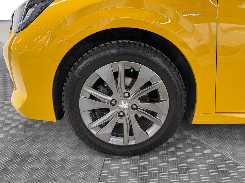 Peugeot 208 vaihtoauto