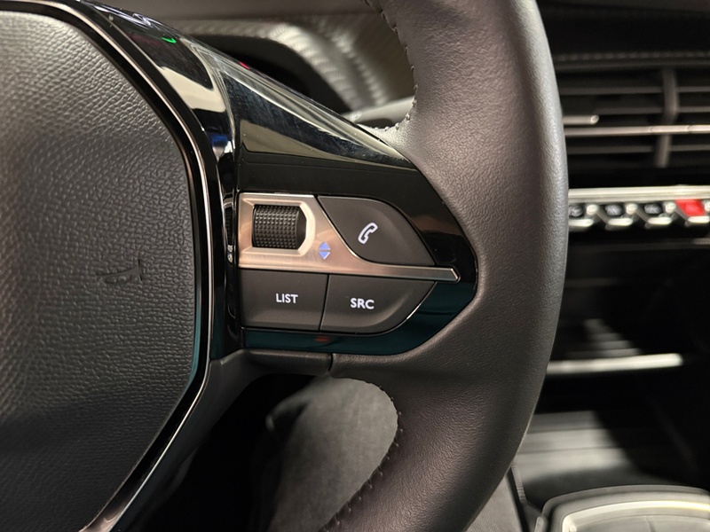 Peugeot 208 vaihtoauto