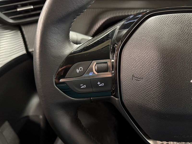 Peugeot 208 vaihtoauto