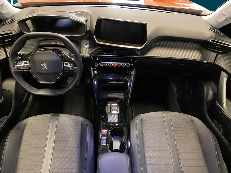 Peugeot e-2008 vaihtoauto