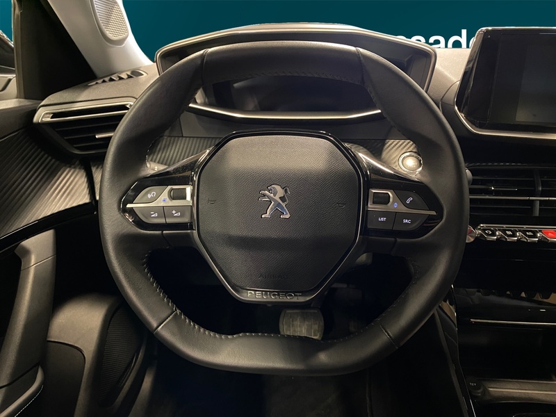 Peugeot e-2008 vaihtoauto