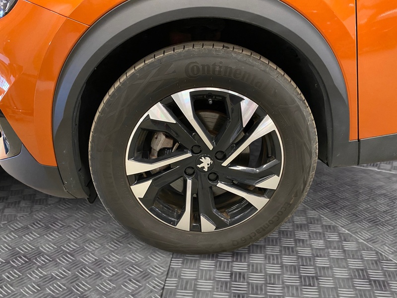 Peugeot e-2008 vaihtoauto