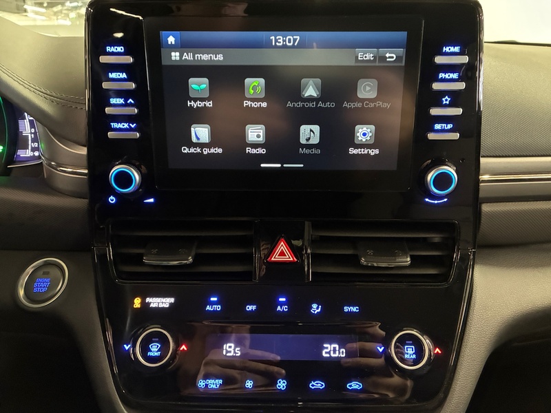 Hyundai IONIQ hybrid vaihtoauto