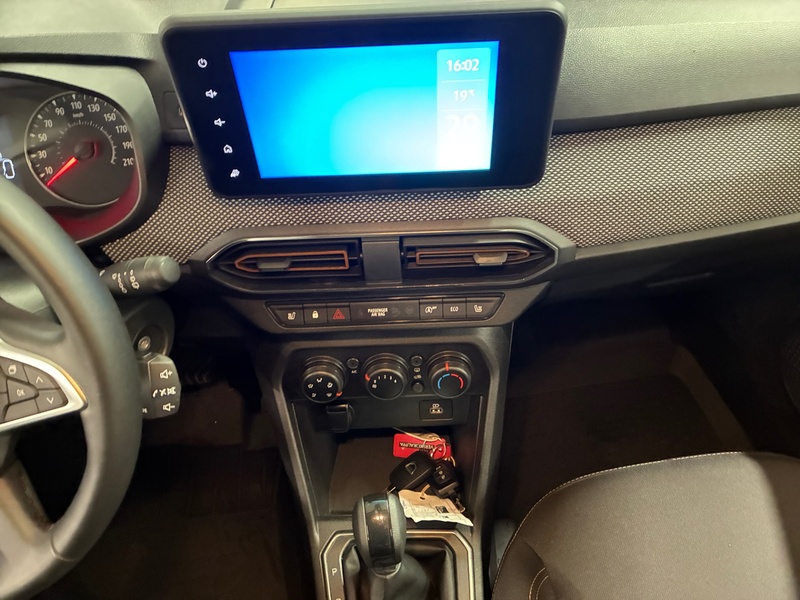 Dacia Sandero vaihtoauto