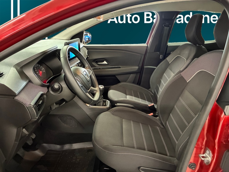 Dacia Sandero vaihtoauto