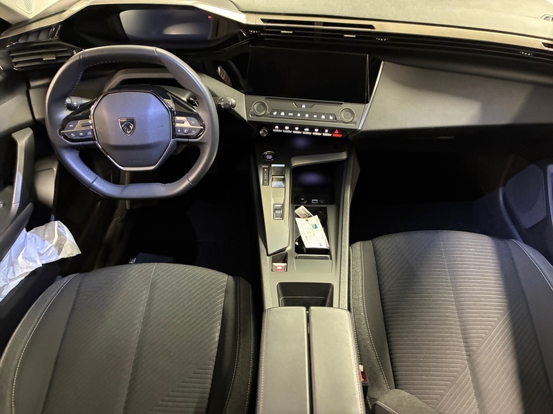 Peugeot 308 vaihtoauto