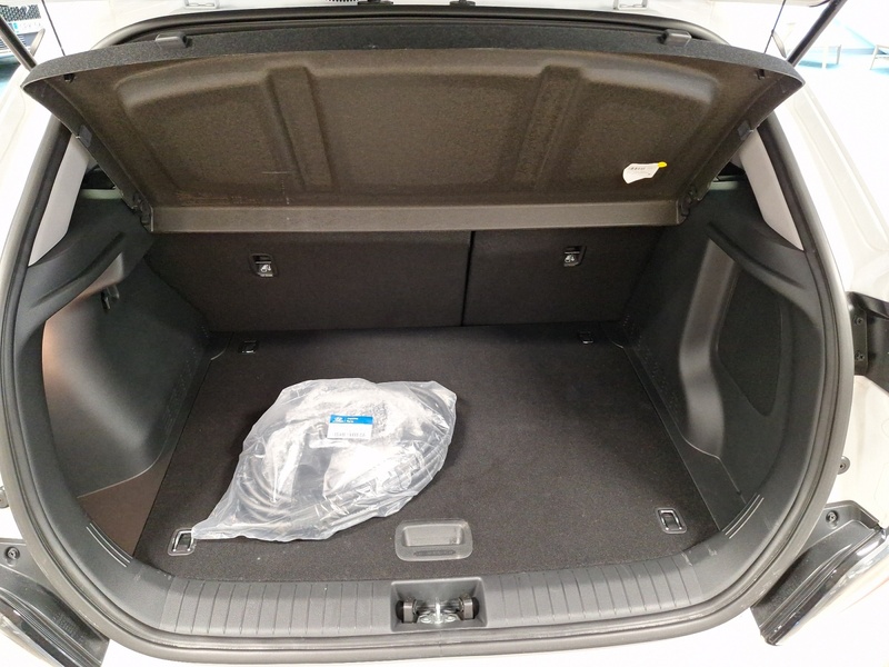 Hyundai Kona vaihtoauto
