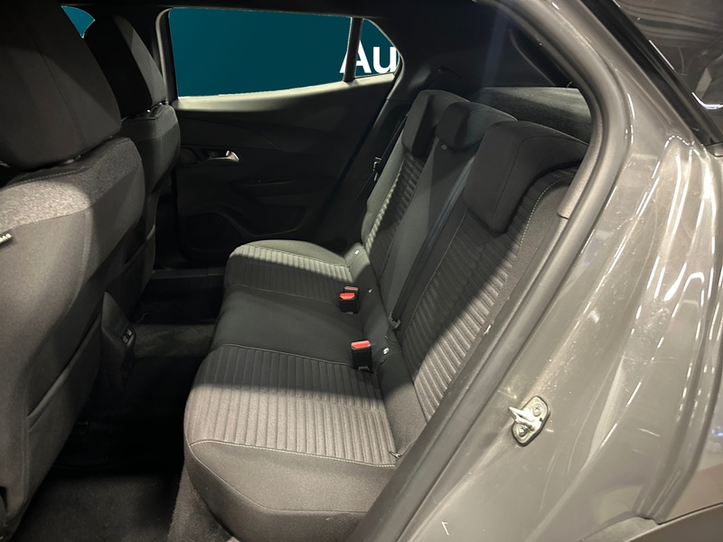 Peugeot e-2008 vaihtoauto