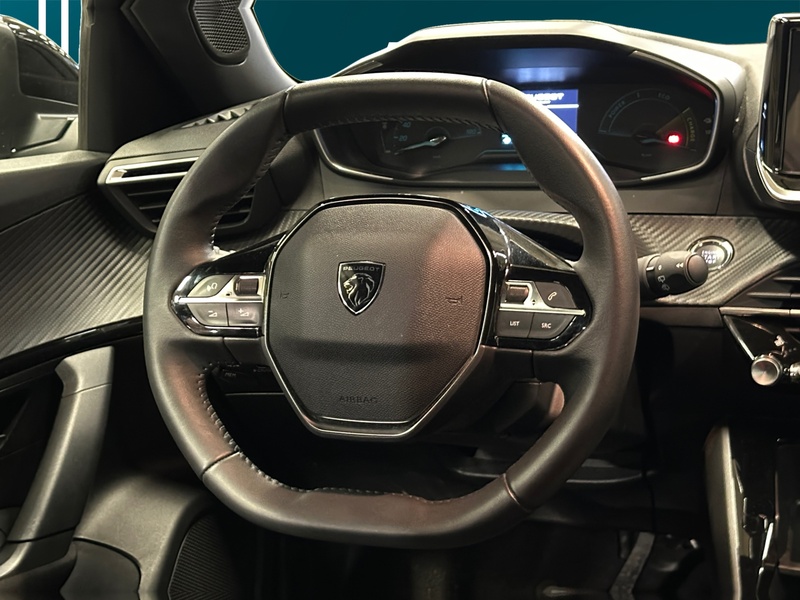 Peugeot e-2008 vaihtoauto