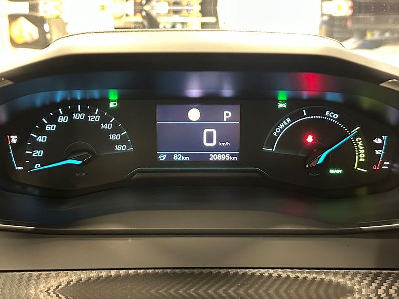 Peugeot e-2008 vaihtoauto