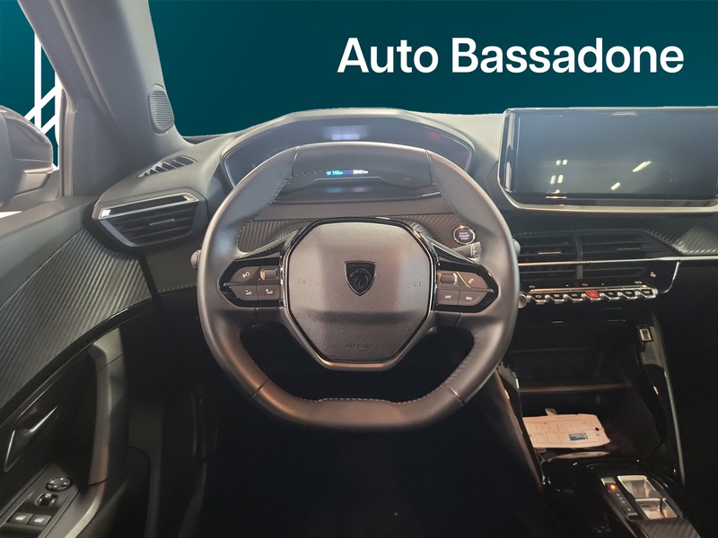 Peugeot e-2008 vaihtoauto