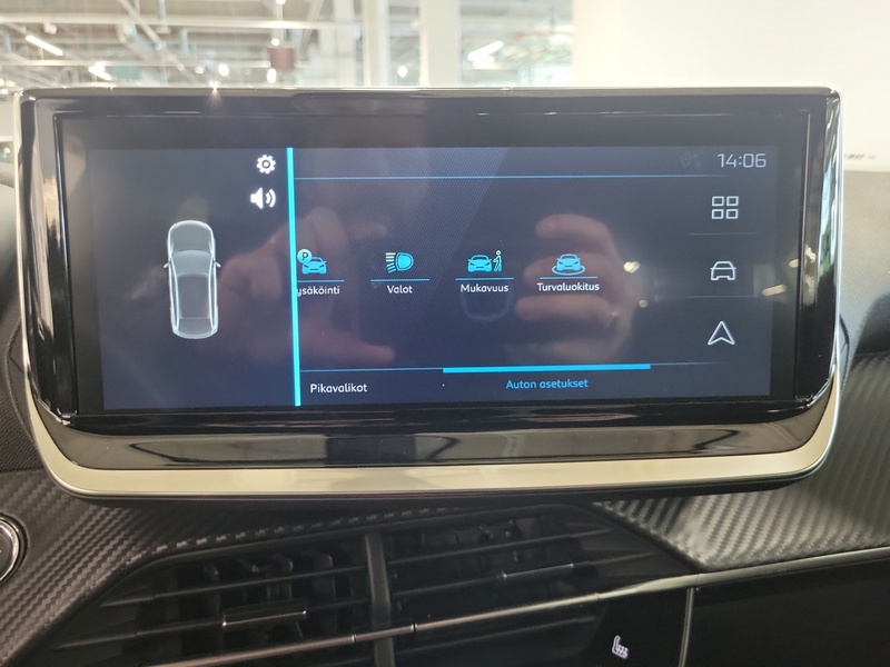 Peugeot e-2008 vaihtoauto