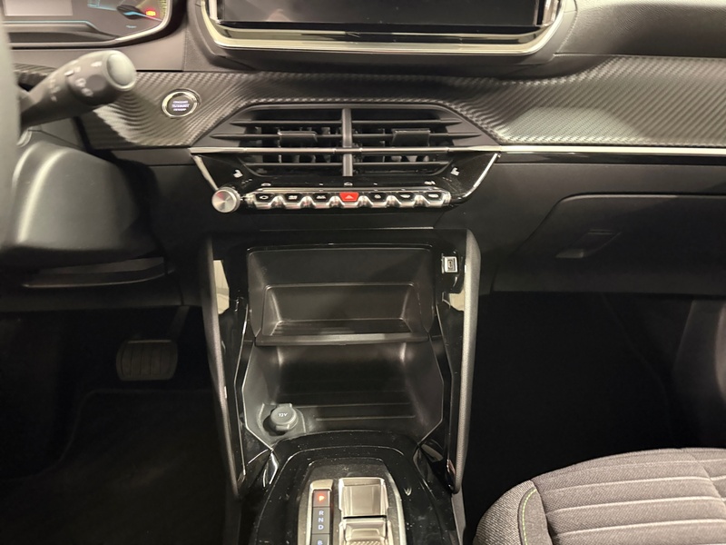 Peugeot e-2008 vaihtoauto