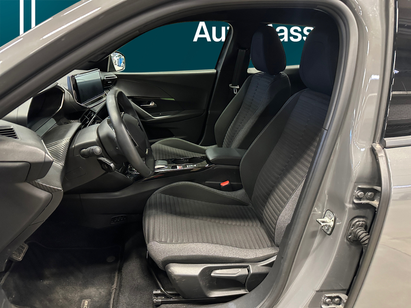 Peugeot e-2008 vaihtoauto